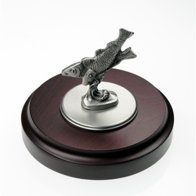 Miniatur Fische auf rundem Sockel Rosenholz-Design