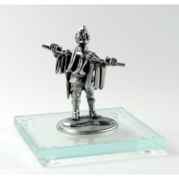 Miniatur Metzger auf Glassockel