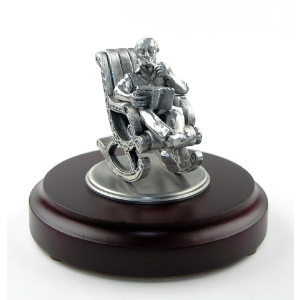 Miniatur Opa auf rundem Sockel