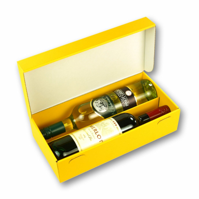Geschenkset zwei Flaschen Wein (weiß+rot) in Geschenk-Box goldgelb