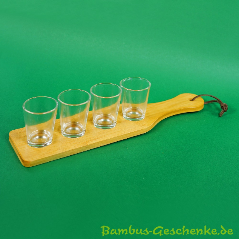 Bambus-Brett mit 4 Shot-Glsern (je 6 cl), Vertiefungen im auf Bambus