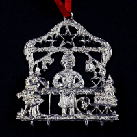 3D-Zinnminiatur Weihnachtsstand mit Kind & Schlitten - SilverStylePewter