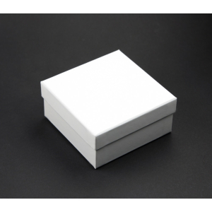 Karton-Geschenkverpackung weiß (82 x 82 x 40 mm)