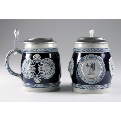 Keramik-Bierkrug blau "Jungfrau"