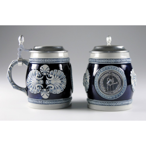 Keramik-Bierkrug blau Kleingärtner