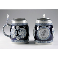 Keramik-Bierkrug blau "Radio"